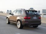 BMW X5 xDrive 5.0i 2010 года